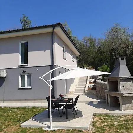 Natali Apartment