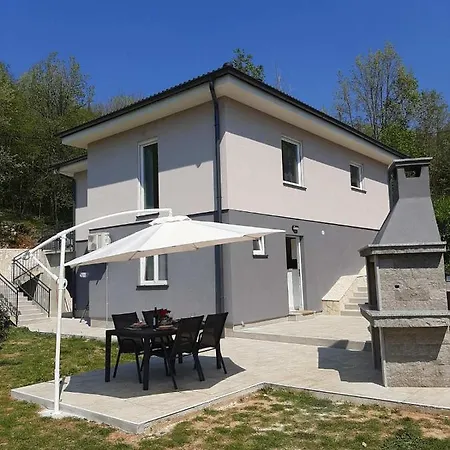 Apartment Natali Brsec