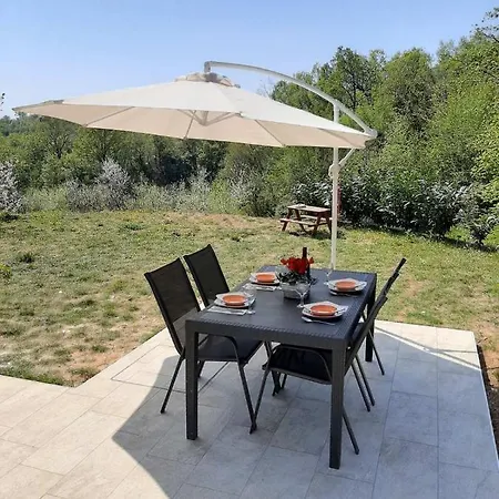 Apartment Natali Brsec